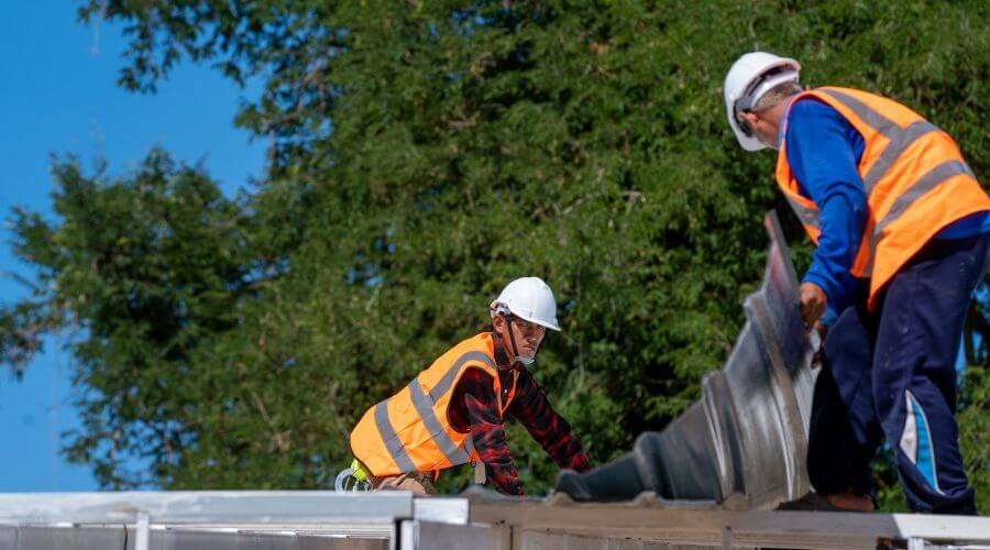 Professional new roof installation services in Sharpsburg, IA